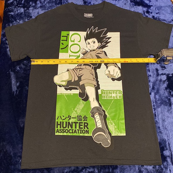 Black, Short Sleeve “Hunter x Hunter” shirt (featuring Gon Freecss) fight pose - Picture 4 of 6